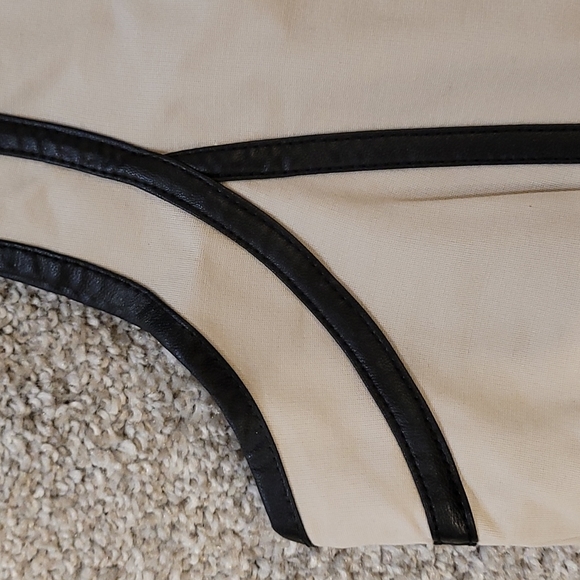 Le Chateau fitted top - Picture 4 of 7